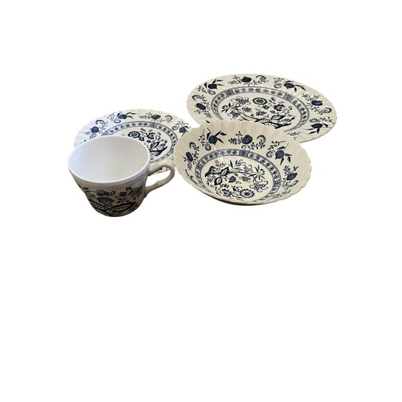 J & G Meakin Blue Nordic English Ironstone Dish Set - Picture 3 of 4